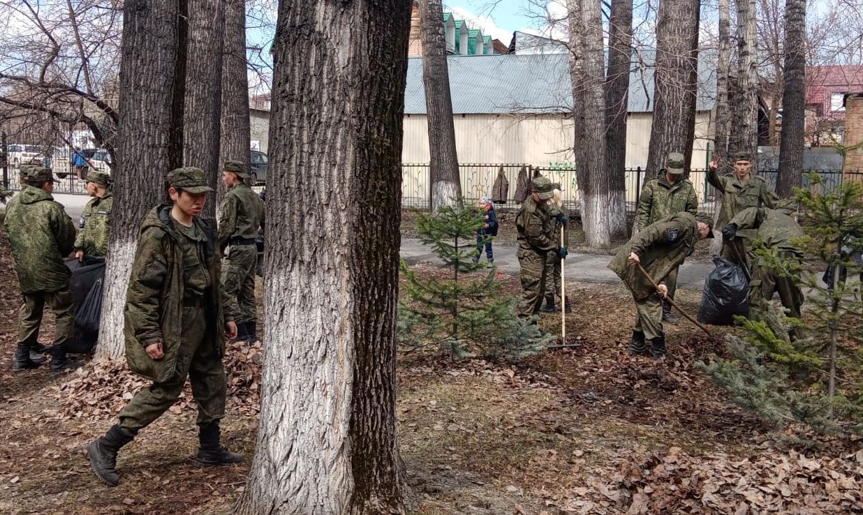 Погода в зональное алтайский край на неделю. Субботник. Парк Победы.